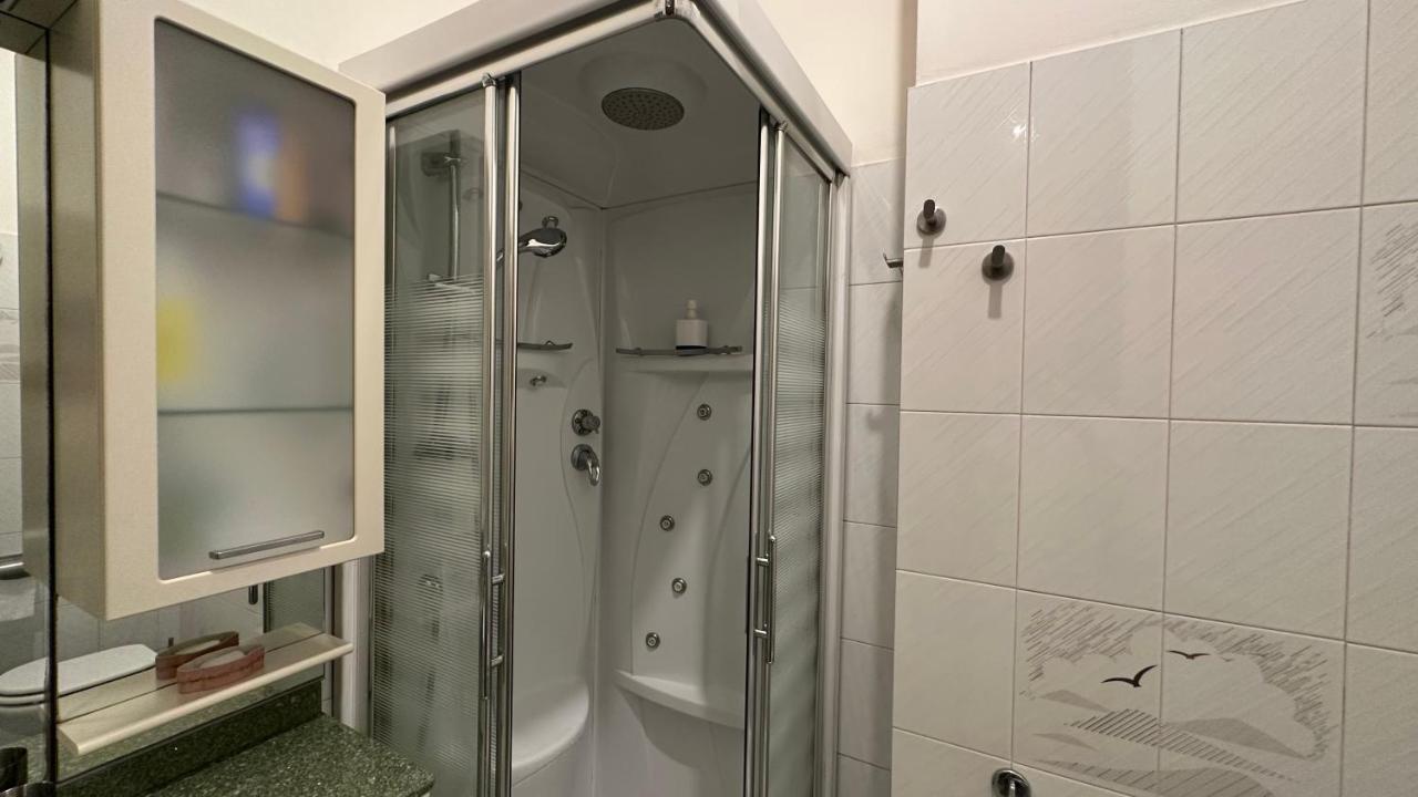 Dehomes - Two Bedrooms, Terrace, Wi-Fi, Tram To Centre & Rho Fiera Mailand Exterior foto