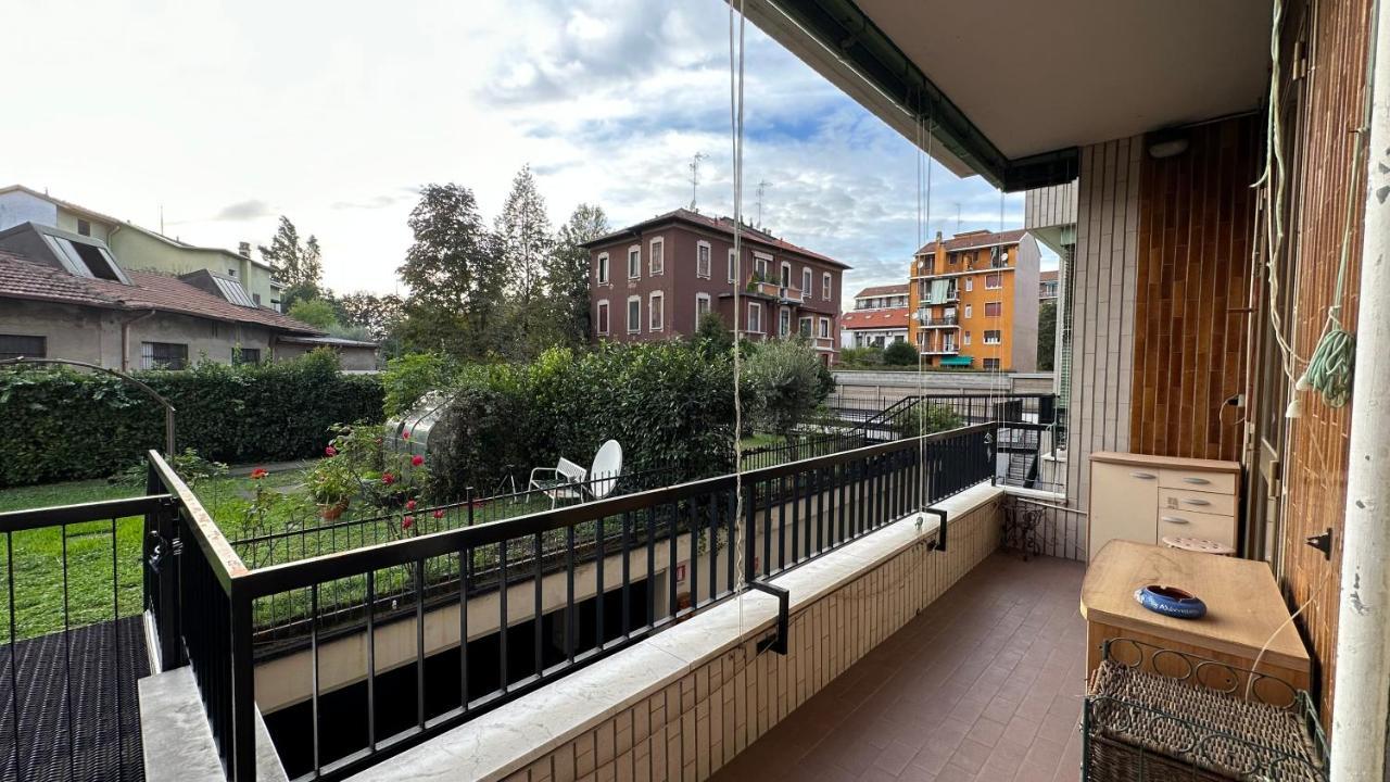Dehomes - Two Bedrooms, Terrace, Wi-Fi, Tram To Centre & Rho Fiera Mailand Exterior foto