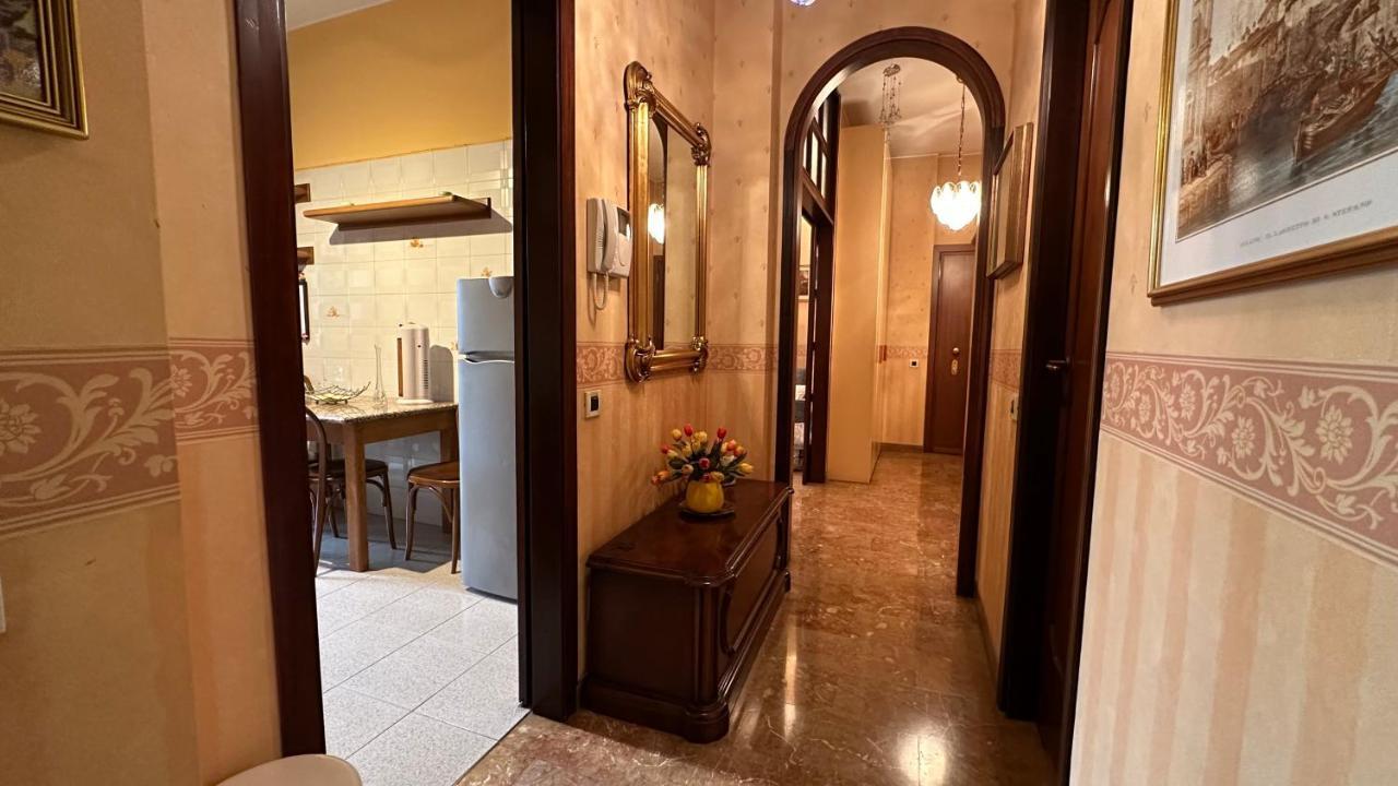 Dehomes - Two Bedrooms, Terrace, Wi-Fi, Tram To Centre & Rho Fiera Mailand Exterior foto